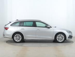 Škoda Octavia  1.5 TSI 