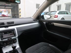 Volkswagen Passat  2.0 TDI 