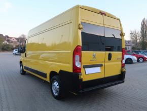 Peugeot Boxer  2.0 BlueHDi 