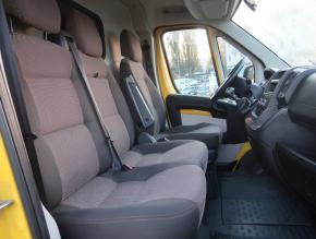 Peugeot Boxer  2.0 BlueHDi 