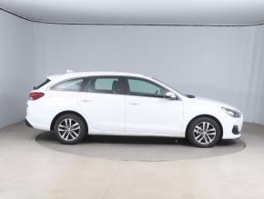 Hyundai i30  1.6 CRDi 