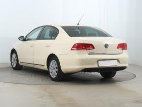 Volkswagen Passat  2.0 TDI 