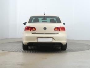 Volkswagen Passat  2.0 TDI 