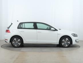 Volkswagen e-Golf  32 kWh, 37 Ah 