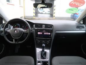 Volkswagen e-Golf  32 kWh, 37 Ah 