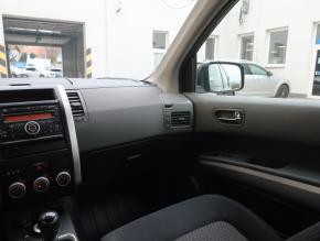 Nissan X-Trail  2.0 dCi 