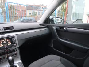 Volkswagen Passat  2.0 TDI 