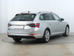 Škoda Superb  2.0 TDI Style 