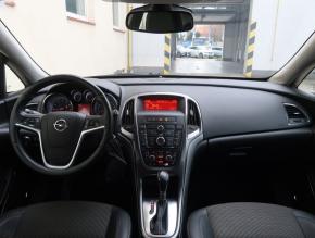 Opel Astra  1.4 T 