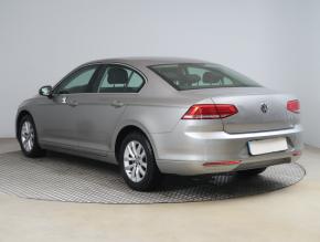 Volkswagen Passat  1.4 TSI 