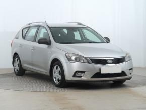 Kia Ceed  1.6 CVVT 