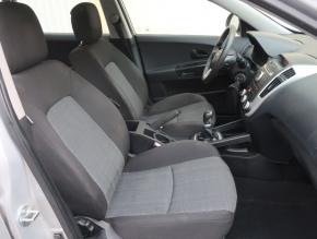 Kia Ceed  1.6 CVVT 