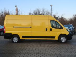 Peugeot Boxer  2.0 BlueHDi 