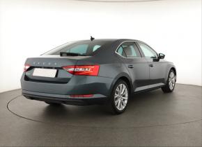 Škoda Superb  2.0 TDI Style 