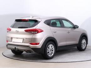 Hyundai Tucson  1.6 T-GDI Trikolor 