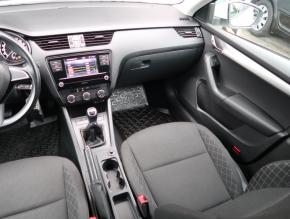 Škoda Octavia  1.6 TDI Active 