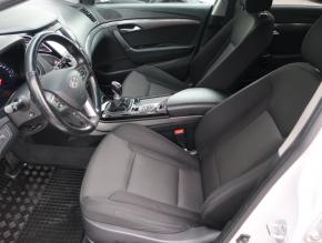 Hyundai i40  1.7 CRDi 