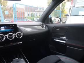 Mercedes-Benz GLA  GLA 200d 4MATIC AMG Line 