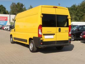 Peugeot Boxer  2.0 BlueHDi 