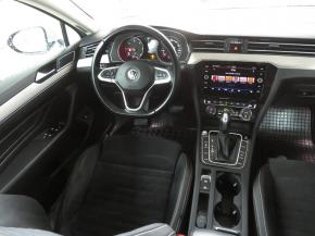 Volkswagen Passat  2.0 TDI Elegance 