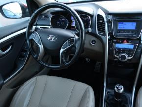 Hyundai i30  1.6 CRDi 