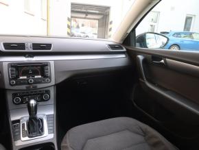 Volkswagen Passat  2.0 TDI 