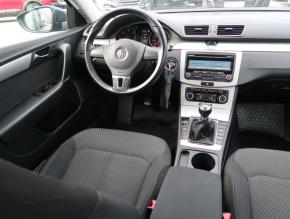 Volkswagen Passat  1.6 TDI 