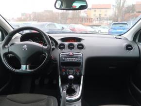 Peugeot 308  1.6 VTi 