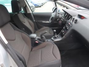 Peugeot 308  1.6 VTi 