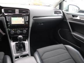 Volkswagen Golf  1.6 TDI 