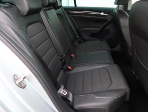 Volkswagen Golf  1.6 TDI 