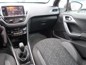 Peugeot 2008  1.5 BlueHDi 