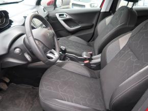 Peugeot 2008  1.5 BlueHDi 