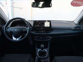 Hyundai i30  1.5 T-GDI MHEV Smart 