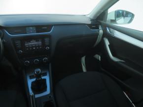 Škoda Octavia  1.6 TDI Elegance 