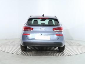 Hyundai i30  1.5 DPI Smart 