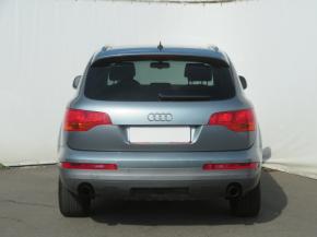 Audi Q7  3.0 TDI 