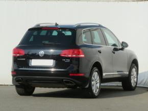 Volkswagen Touareg  3.0 TDI 