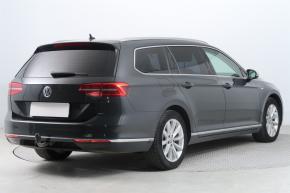 Volkswagen Passat  2.0 TDI Highline 