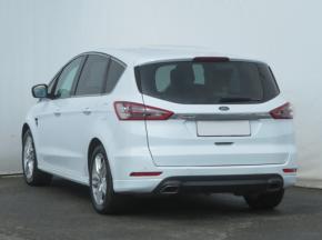 Ford S-Max  2.0 TDCi Titanium 