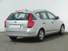 Kia Ceed  1.4 CVVT 