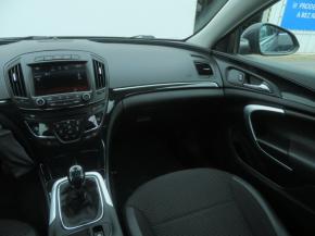 Opel Insignia  2.0 CDTI 