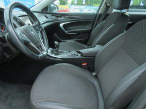 Opel Insignia  2.0 CDTI 