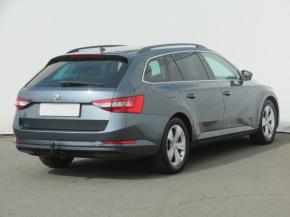 Škoda Superb  2.0 TDI 