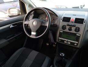 Volkswagen Touran  2.0 TDI 