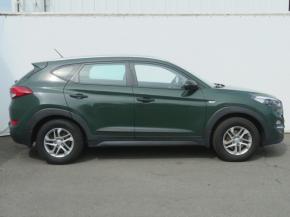 Hyundai Tucson  2.0 CRDi 