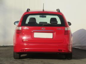 Hyundai i30  1.4 CVVT 