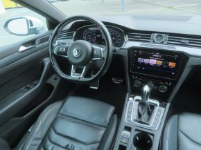 Volkswagen Arteon  2.0 TSI 4Motion R-line 