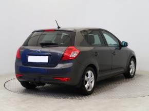 Kia Ceed  1.4 CVVT 