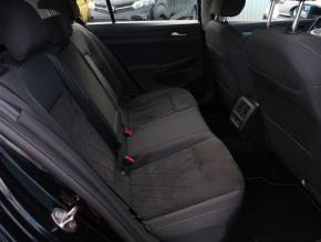 Volkswagen Golf  1.5 eTSI 